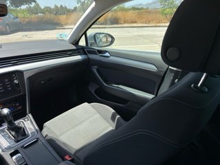 Volkswagen Passat 2021