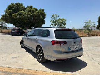 Volkswagen Passat 2021