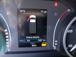 IVECO DAILY  CHASIS  3.0 CAJA CERRADA TRAMPILLA