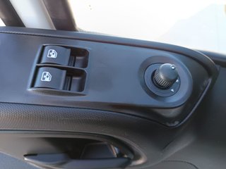 IVECO DAILY  CHASIS  3.0 CAJA CERRADA TRAMPILLA