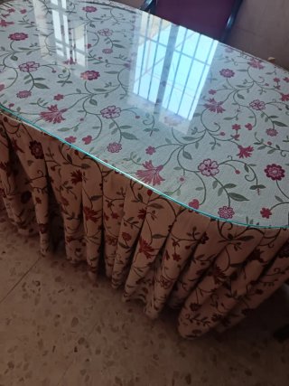 Tavolo da pranzo in legno massello