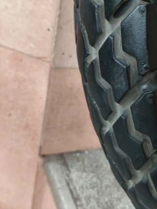 Neumatico moto 90/90-21