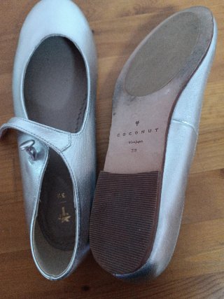Zapatos plateados talla 39
