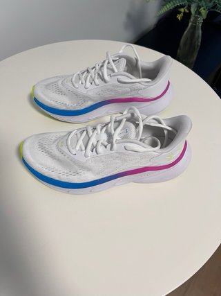 Zapatillas Under Armour Talla 38 Nuevas