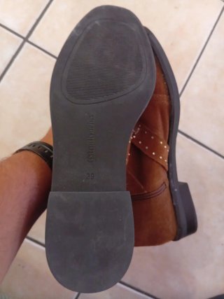 Botas de ante con pedrería