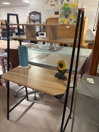 Escritorio moderno madera y metal