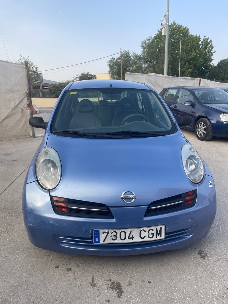 Nissan Micra 2003 - foto 1