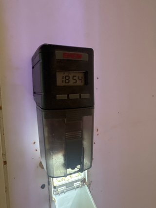 Acuario Optiwhite 240L + Eheim profesional 4