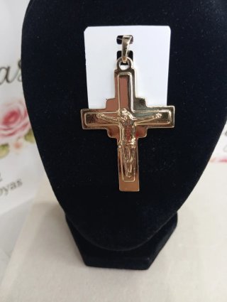Crucifijo Dorado