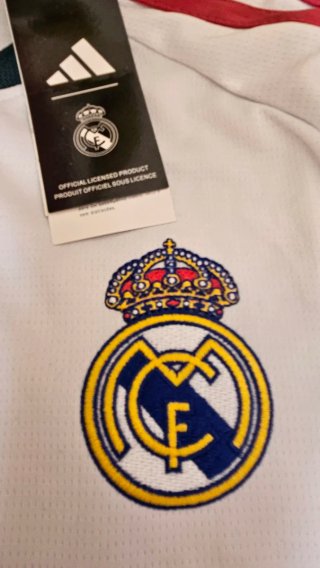 Camiseta Real Madrid Talla L 26/27