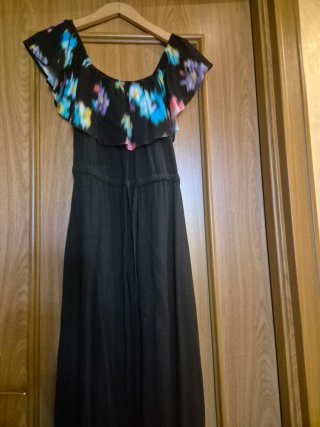 Vestido largo Desigual negro estampado floral