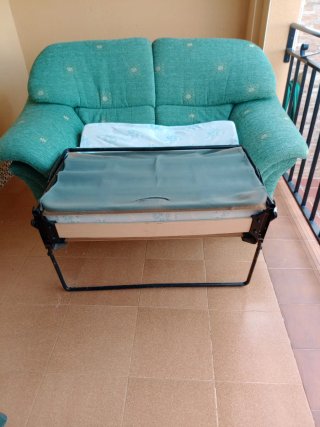 Sofá cama tela verde