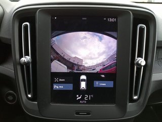 Volvo XC40 T2 Essential Auto 95 kW (129 CV)