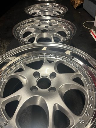 Llantas RH Zw3 17” Doble Medida + separadores