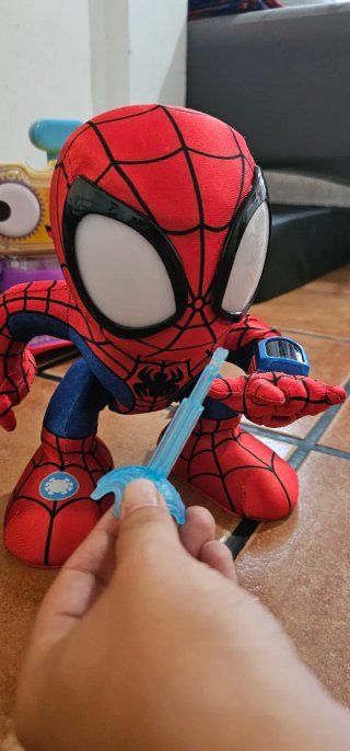 Muñeco Spiderman con reloj