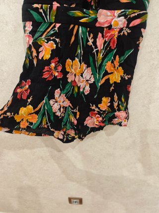 Mono floral tropical Shein Talla M