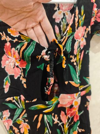 Mono floral tropical Shein Talla M