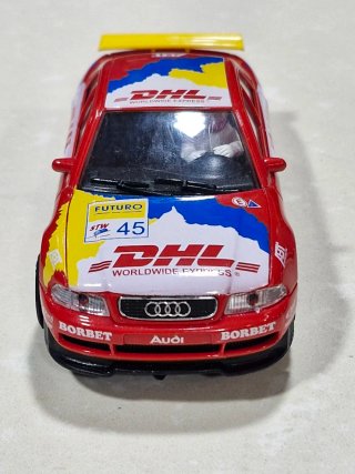 Scalextric Audi A4 DHL ninco
