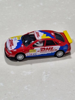 Scalextric Audi A4 DHL ninco