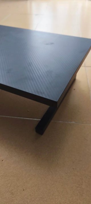 Sollevatore per monitor nero