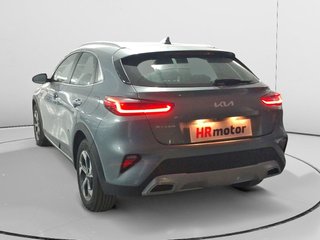 Kia XCeed 1.6 MHEV Emotion DCT 100 kW (136 CV)