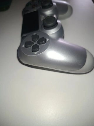 Mando PS4 Sony Plateado