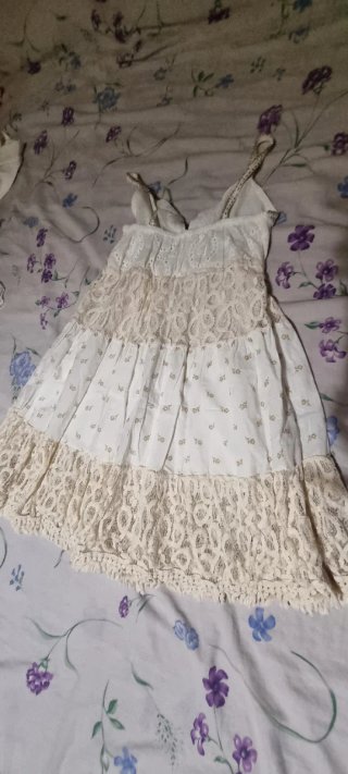 Mini abito estivo pizzo e perline