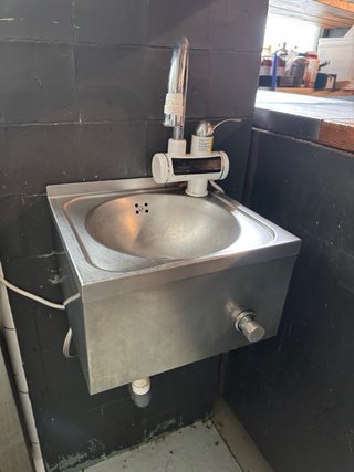 MAQUINARIA HOSTELERIA