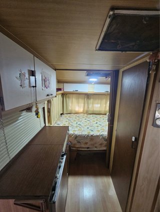 Caravana Sun Roller 1986 en el Camping Wecamp