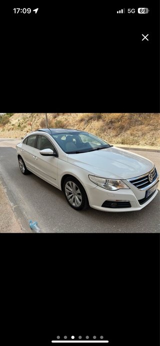 Volkswagen Passat CC 2009