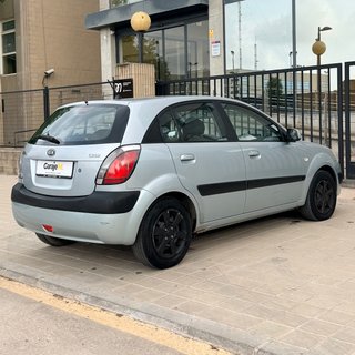 KIA Rio 2005 Diesel / 1 solo propietari / itv 2027