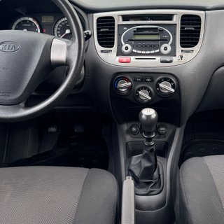 KIA Rio 2005 Diesel / 1 solo propietari / itv 2027