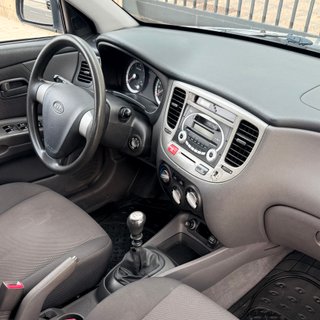 KIA Rio 2005 Diesel / 1 solo propietari / itv 2027