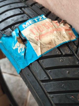 Neumático 110/90- V16 Metzeler