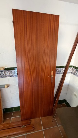Puertas Madera Sapelly + Jambas + Marco