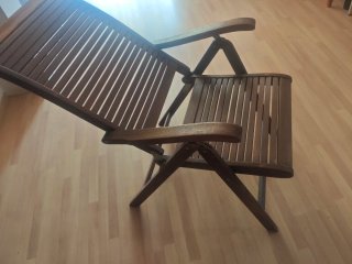 2 Tumbonas de madera teka con colchonetas