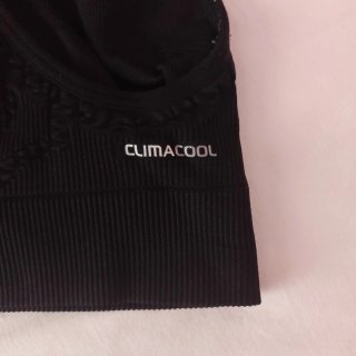 Top sportivo Adidas nero taglia S