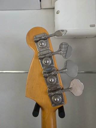 Bajo Fender Mustang Bass Rojo