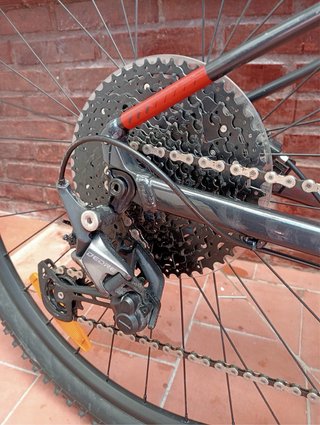 Bicicleta Cannondale Roja Casi Nueva