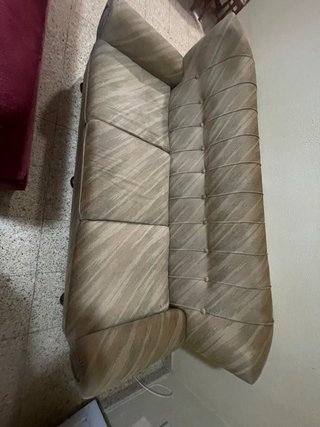 Mesa comedor + 6 sillas + sofá