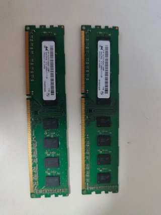 2x Módulos RAM Micron 4GB DDR3