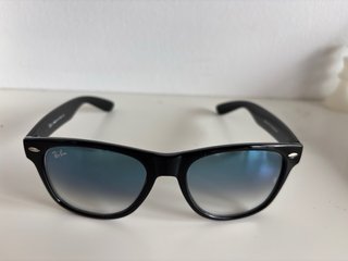 Gafas de sol Ray-Ban Negras