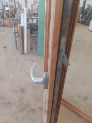 Puerta/Ventana Madera Cristalera Balconera