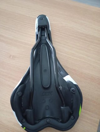Sillín DDK Speed Pro Race XS