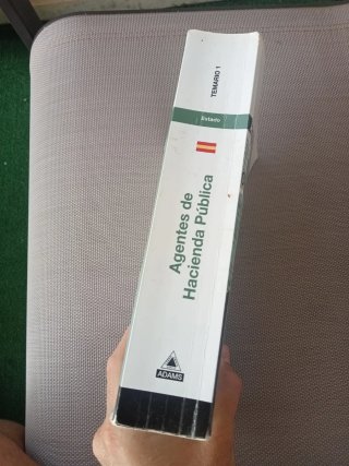 Libro Agentes de hacienda pública