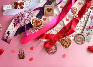 Material Scrapbooking Amor Corazones 53 piezas