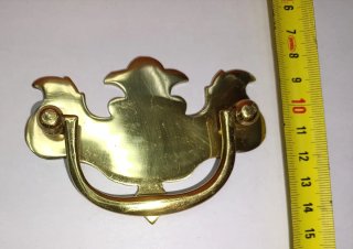 Tiradores de latón para muebles. Precio unitario.