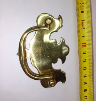 Tiradores de latón para muebles. Precio unitario.