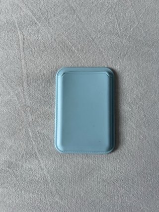 Funda iPhone 14 Plus con Tarjetero Azul Claro