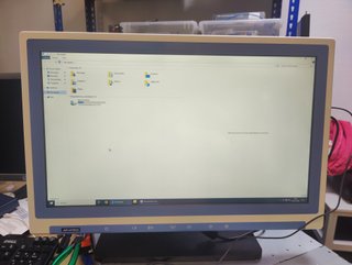 PC All-in-One Táctil intel i3 21.5 Pulgadas